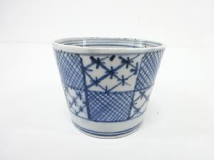 古伊万里　染付　市松蕎麦猪口